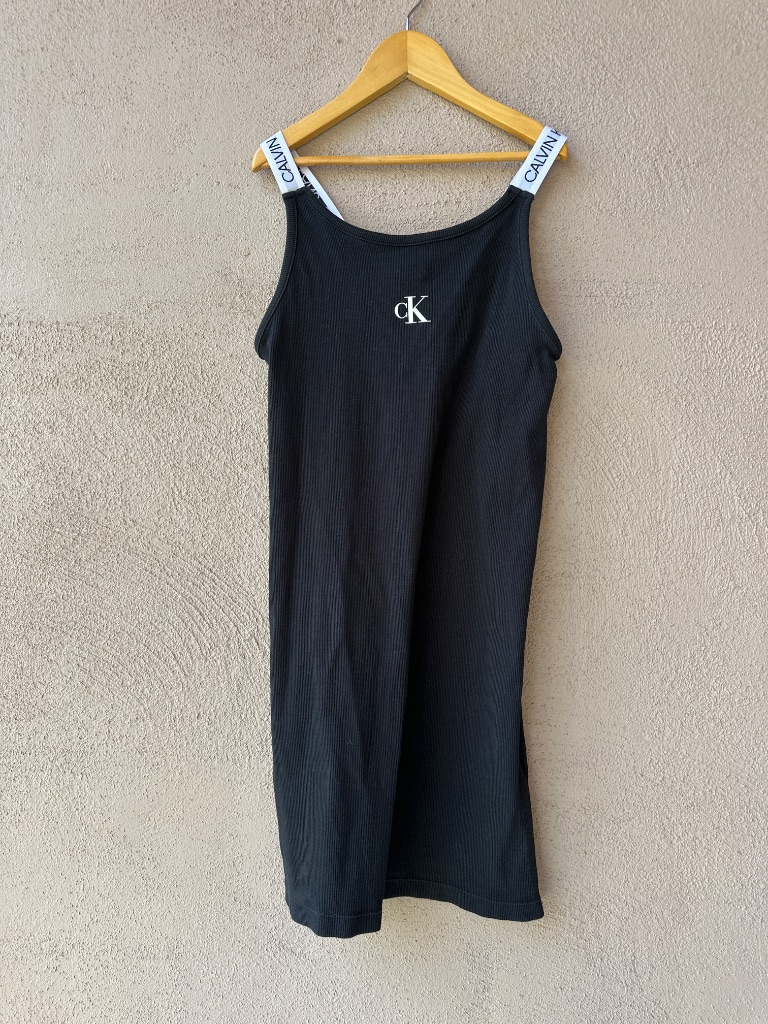 Calvin Klein maat 152