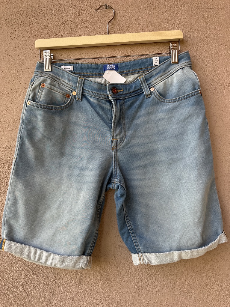 Jack and Jones maat 176